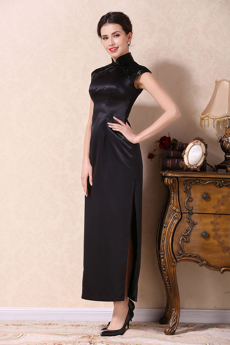 Black silk long cheongsam dress