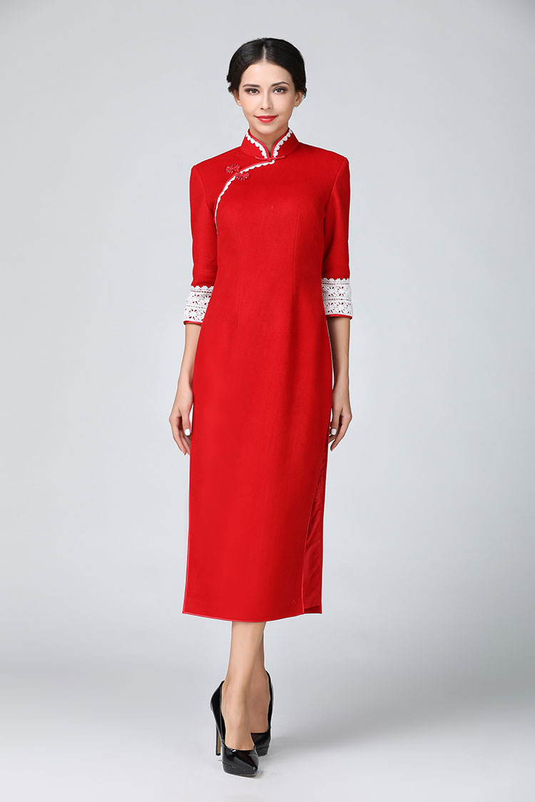 Red wool improve cheongsam with white lace piping