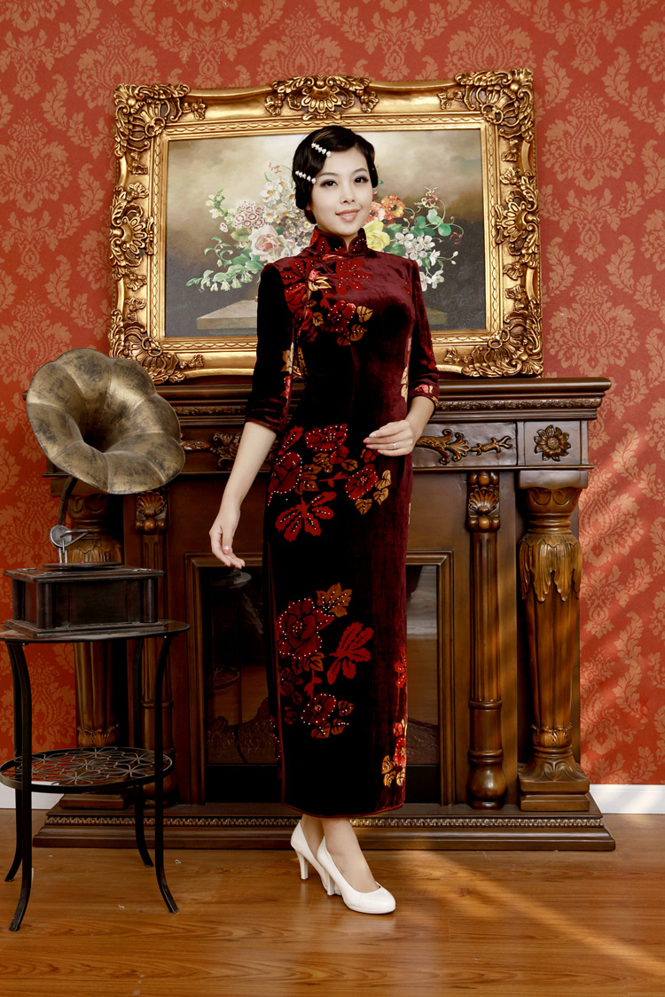 Dark red velvet long cheongsam