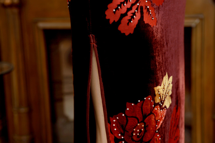 Dark red velvet long cheongsam