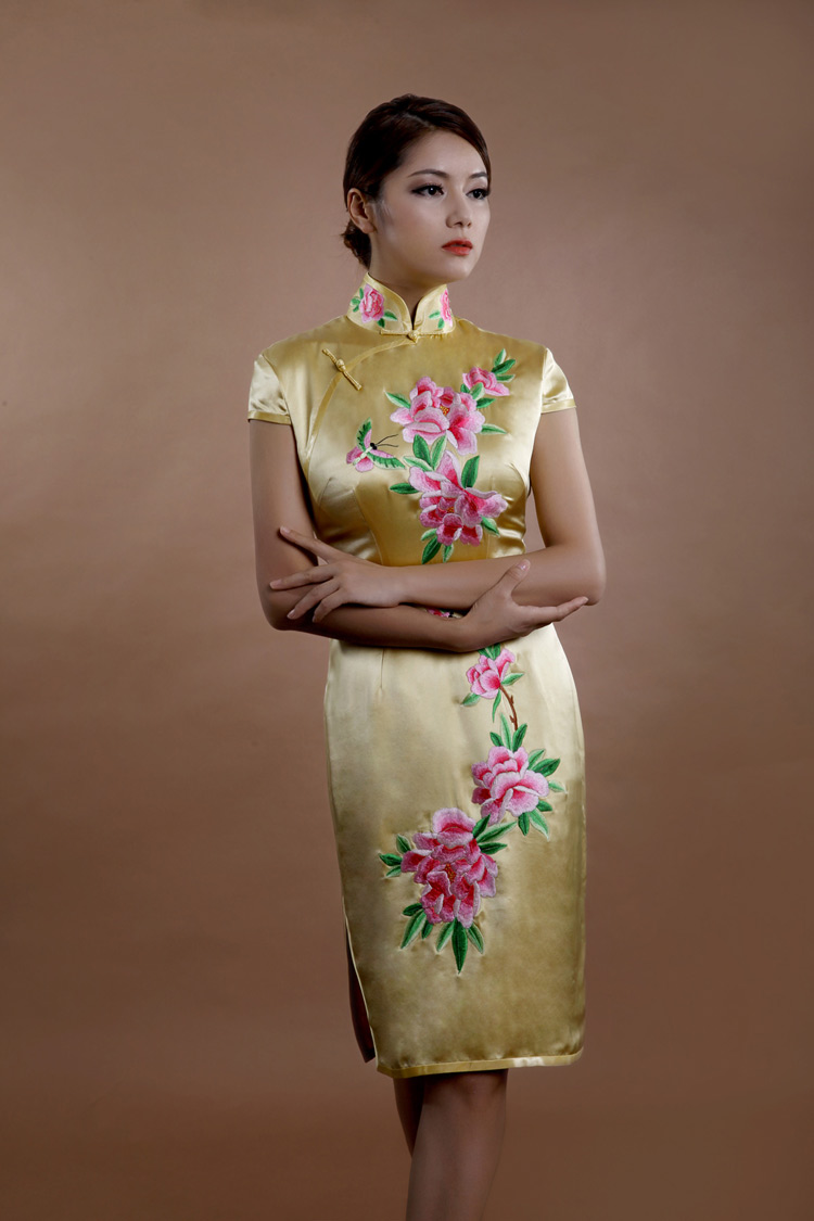 Light golden cheongsam with peonys embroidery 