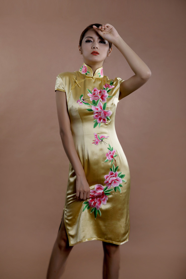 Light golden cheongsam with peonys embroidery 