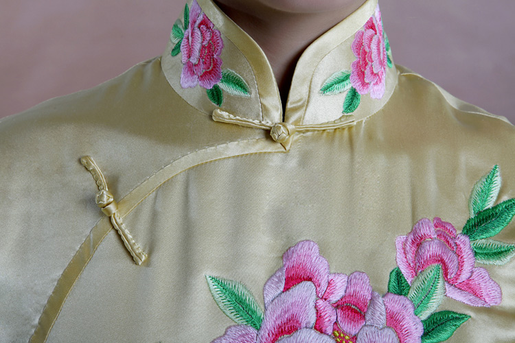 Light golden cheongsam with peonys embroidery 