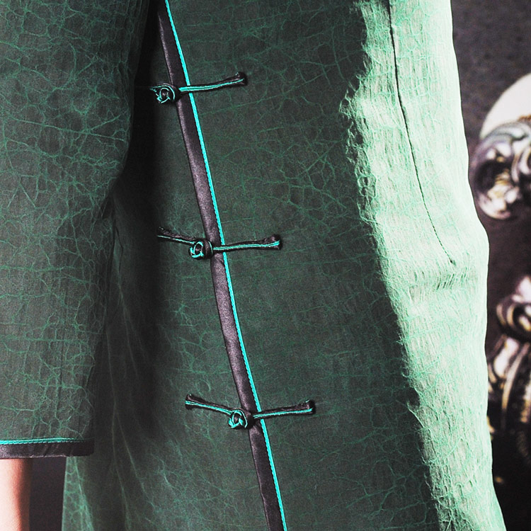 Dark green silk cheongsam dress Dark green silk cheongsam dress