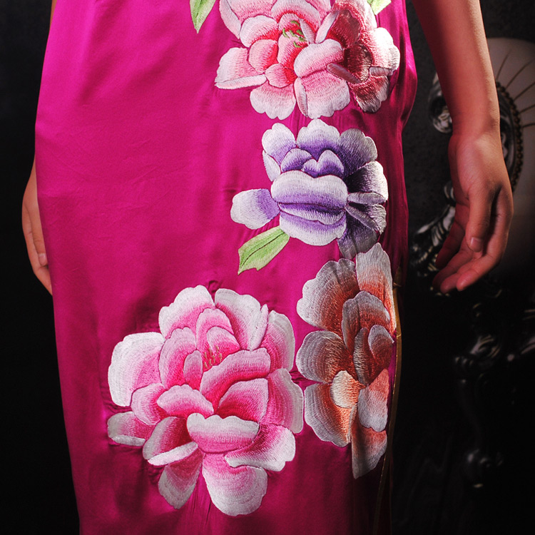 Bright fusia red peony emboidery silk cheongsam Bright fusia red peony emboidery silk cheongsam