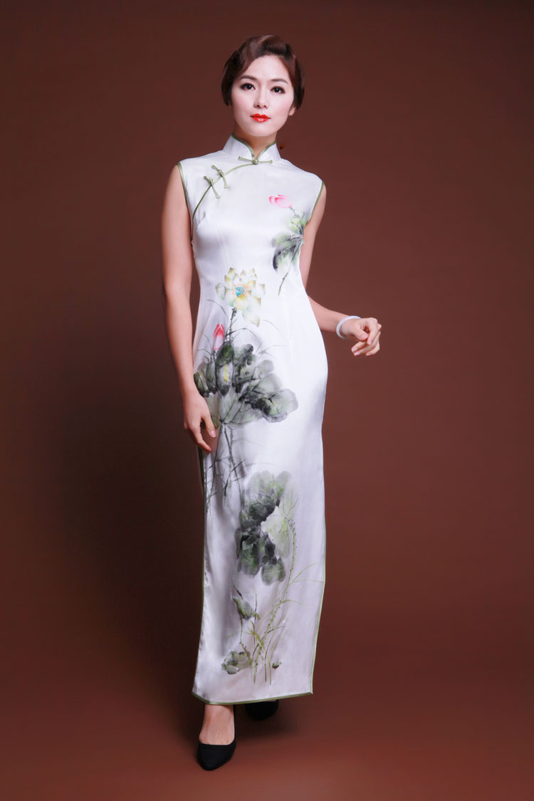 Handpainted lotus flowers silk cheongsam Handpainted lotus flowers silk cheongsam