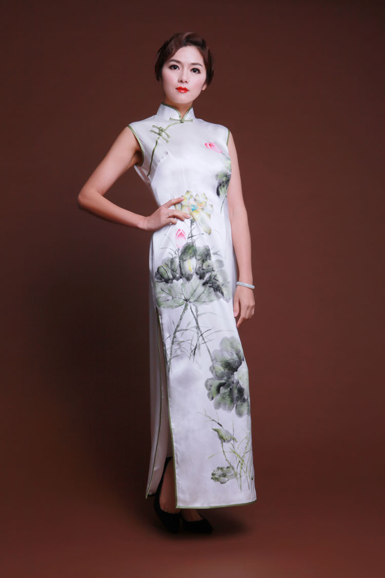 Handpainted lotus flowers silk cheongsam Handpainted lotus flowers silk cheongsam