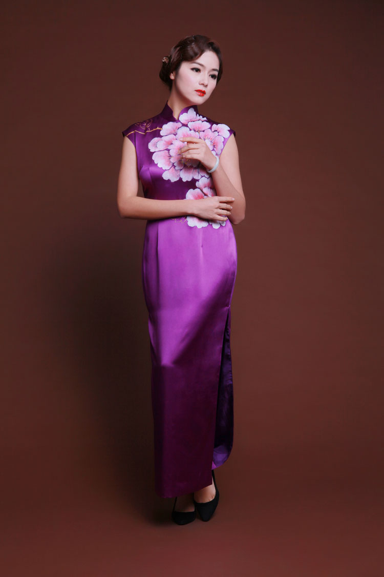 Handpainted peonies light purple silk cheongsam 