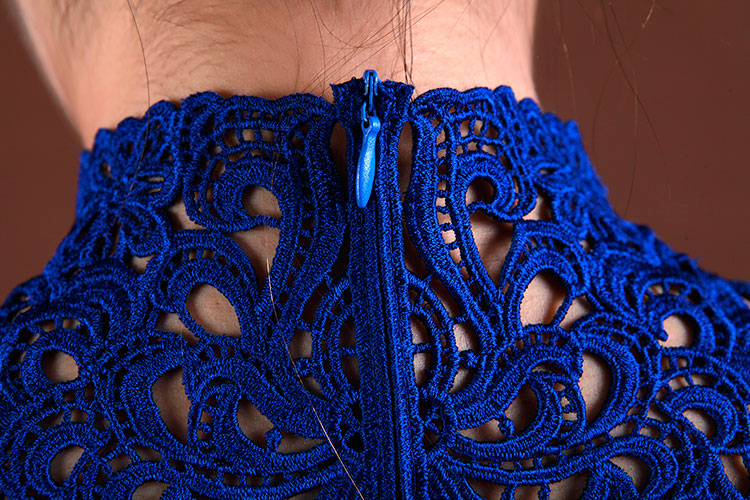 Sapphire blue lace short cheongsam