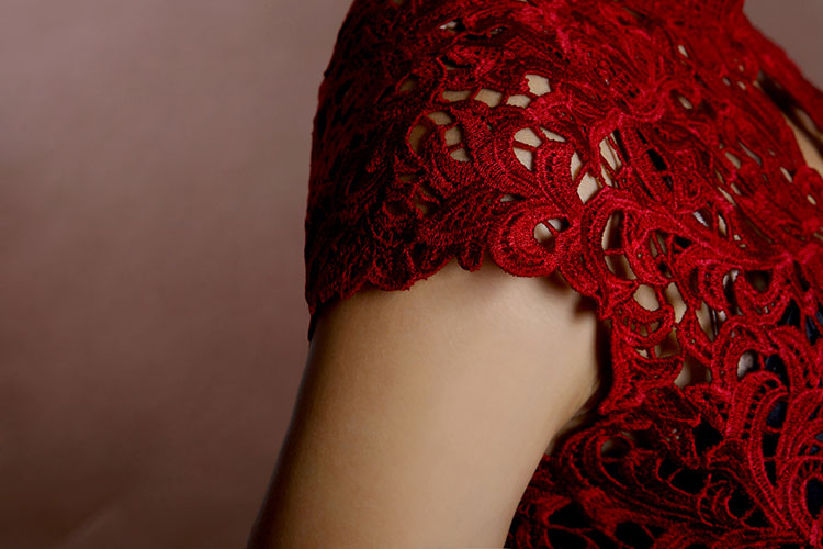 Wine red lace short cheongsam