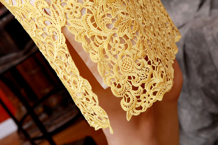 Yellow lace short cheongsam