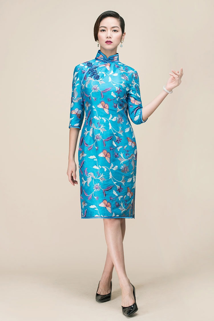 Lake blue embroider tai silk cheongsam Lake blue embroider tai silk cheongsam