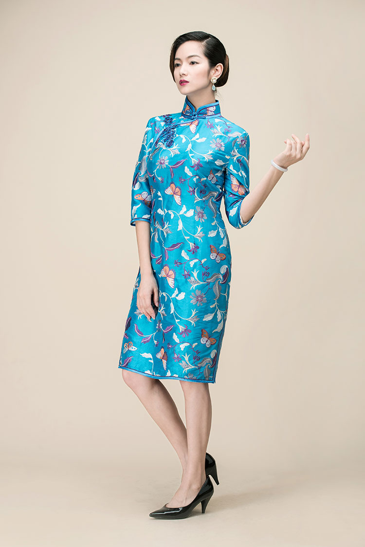 Lake blue embroider tai silk cheongsam Lake blue embroider tai silk cheongsam