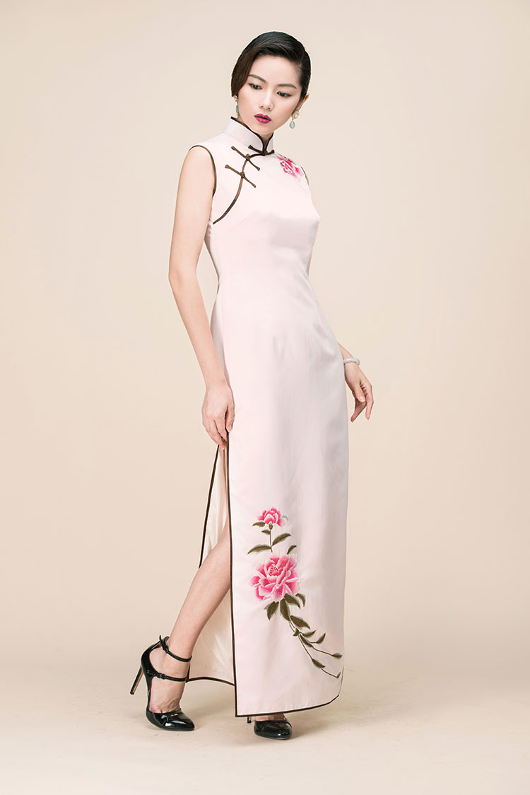 Pink silk with embroidery long qipao dress