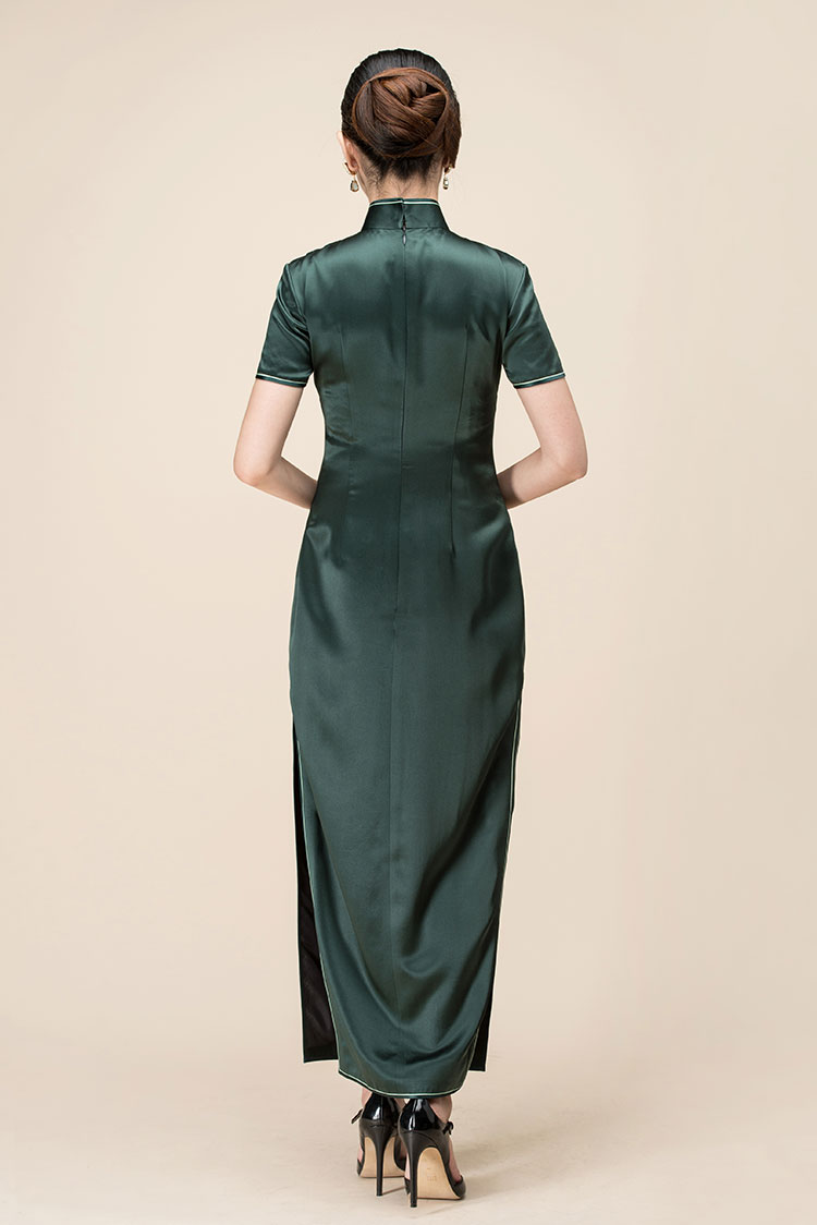 Dark green slik embroidery long cheongsam