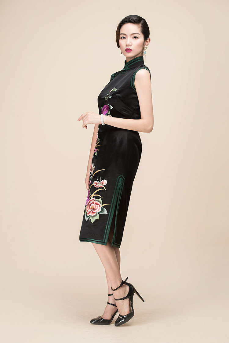 Black silk with embroidery qipao dress