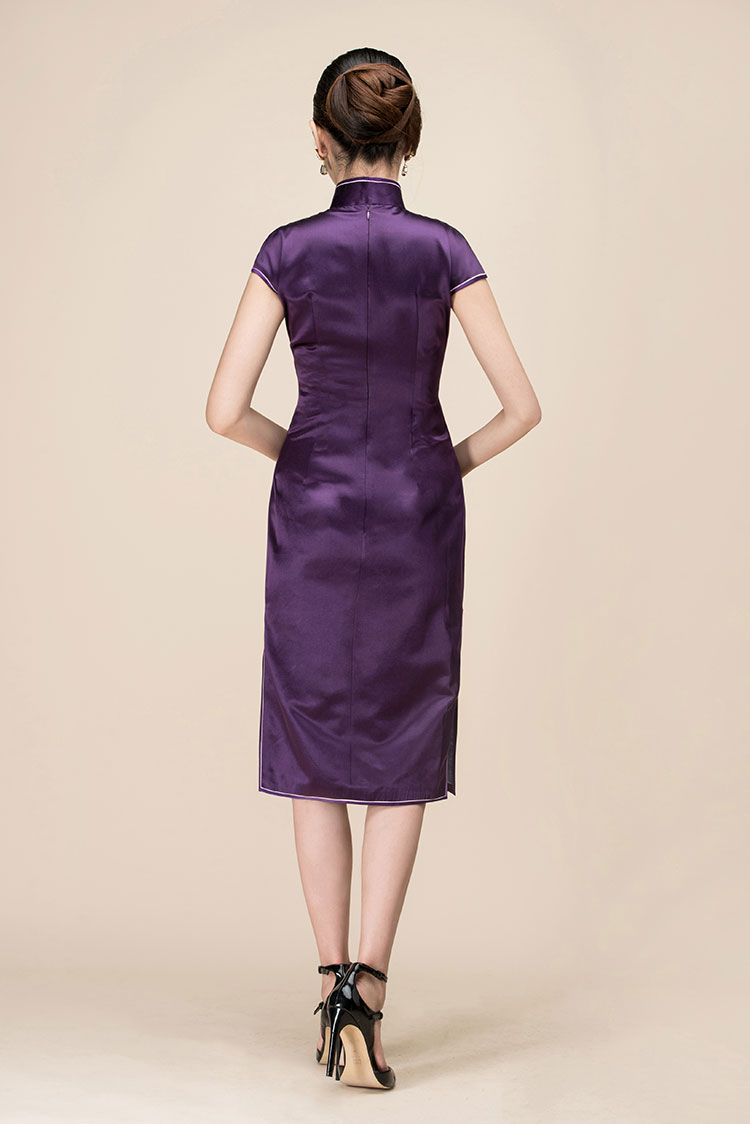 Purple silk with peony embroidery qipao dress Purple silk with peony embroidery qipao dress