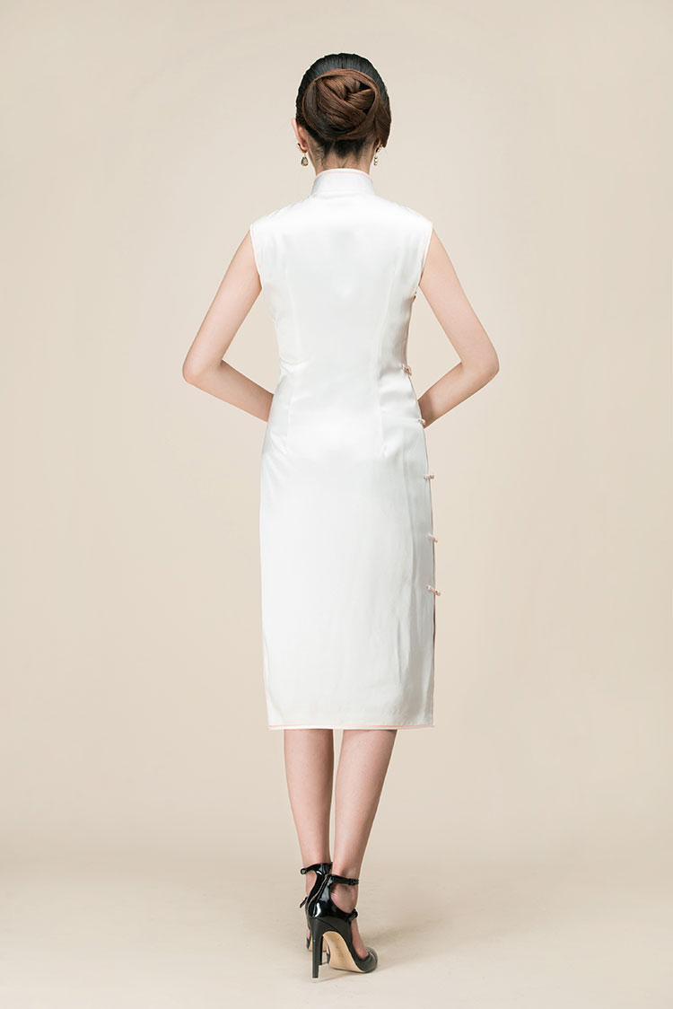 White silk embroidery short cheongsam dress