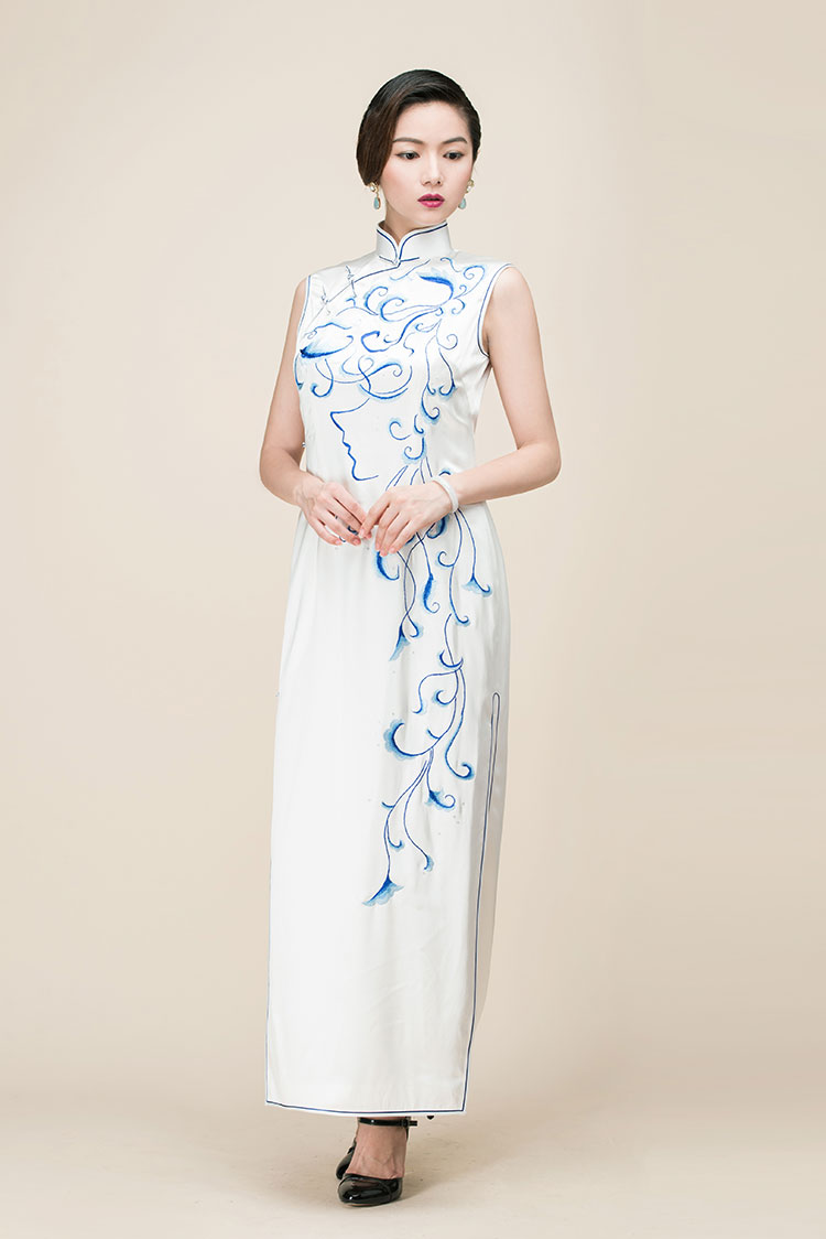 White silk with embroidery long cheongsam dress