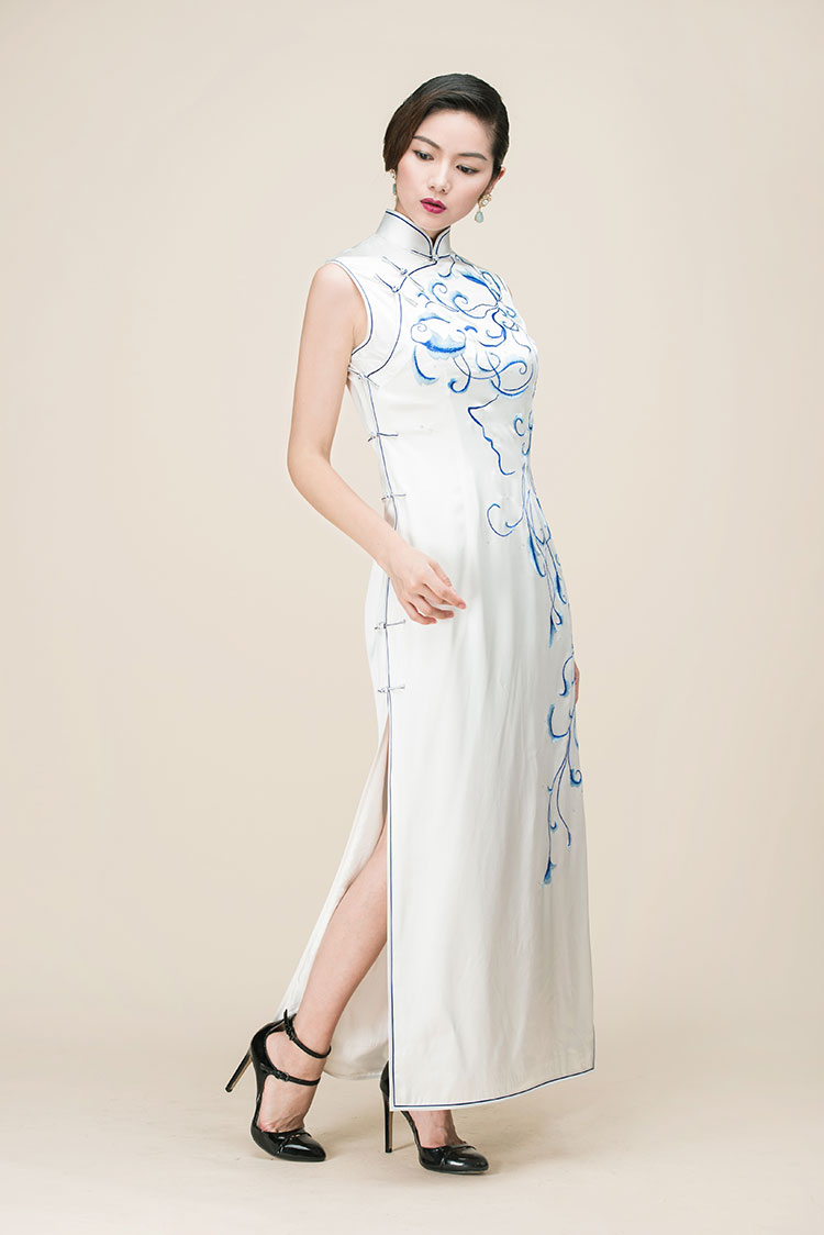 White silk with embroidery long cheongsam dress