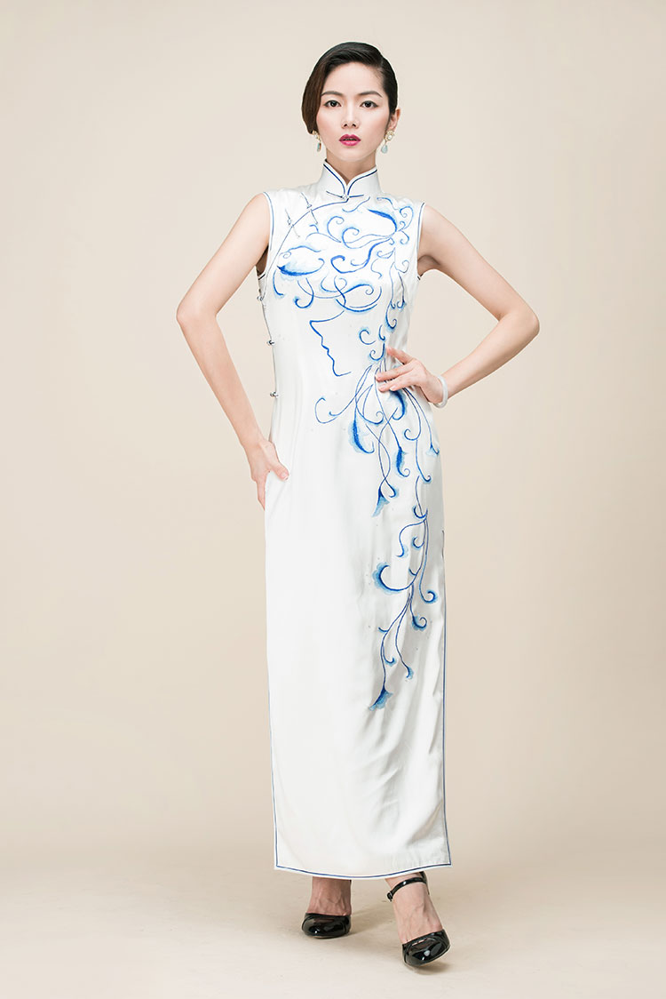 White silk with embroidery long cheongsam dress