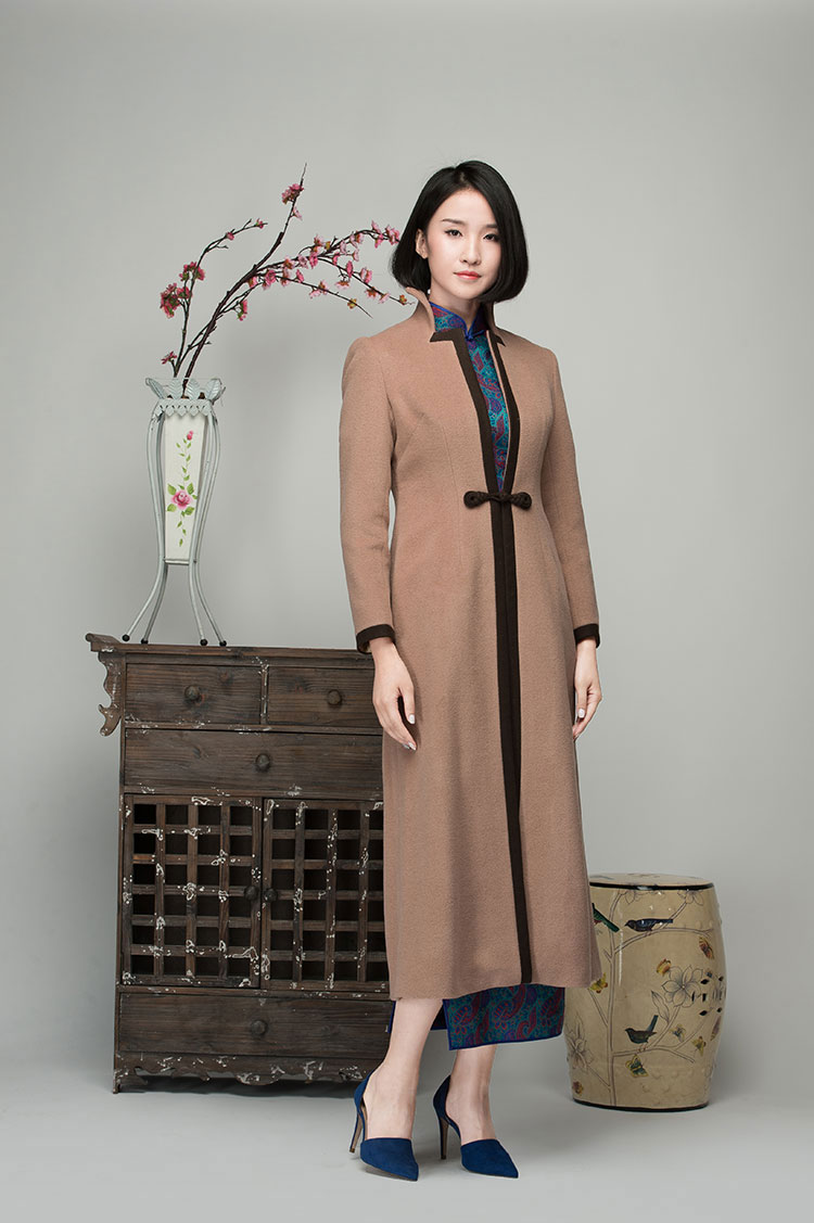 Light brown cashmere women coat