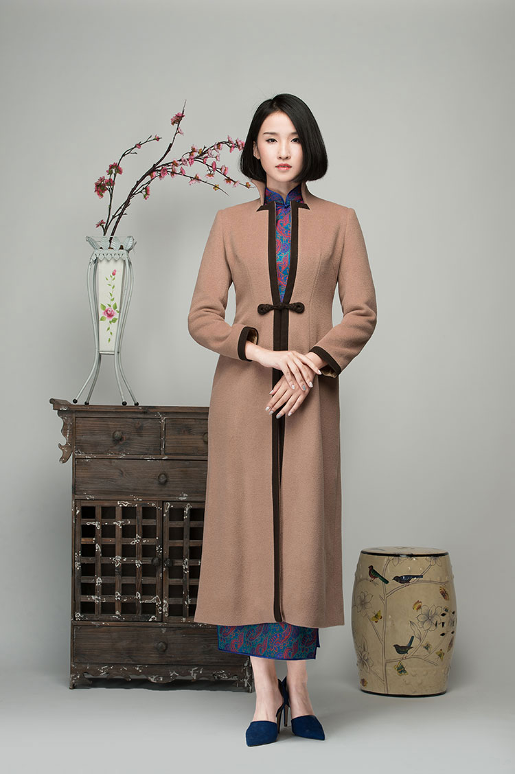 Light brown cashmere women coat