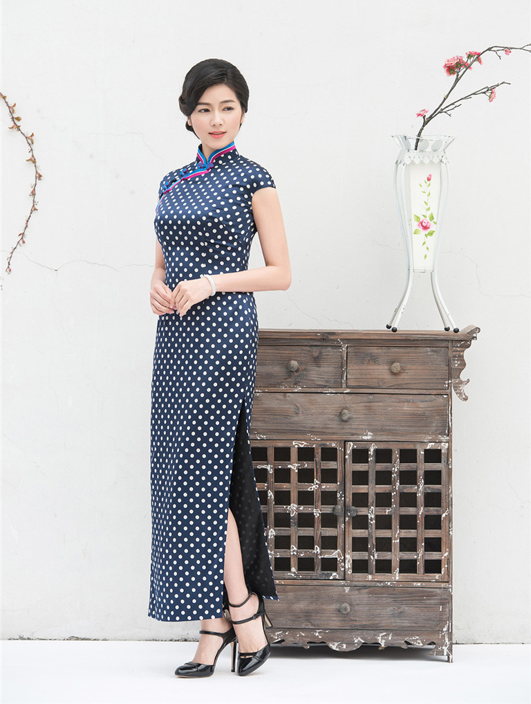 Chinese long qipao Chinese long qipao