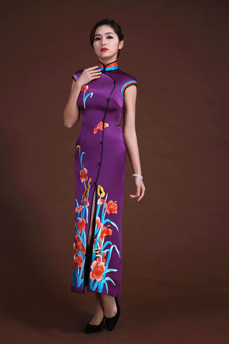 Purple silk with embroidery sleeveless cheongsam dress 