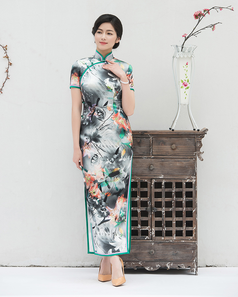 Lily long cheongsam Lily long cheongsam