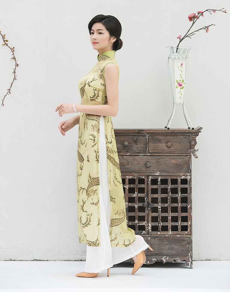 Long cheongsam Long cheongsam