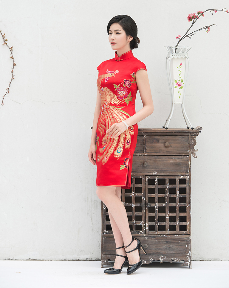 Short wedding qipao