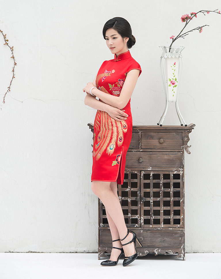 Short cheongsam