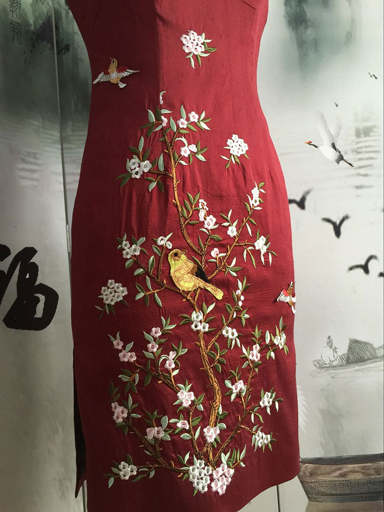 Wine red thai silk embroidery short qipao dress