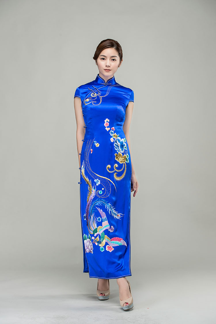Sapphire blue silk cheongsam with golden phoenix Sapphire blue silk cheongsam with golden phoenix