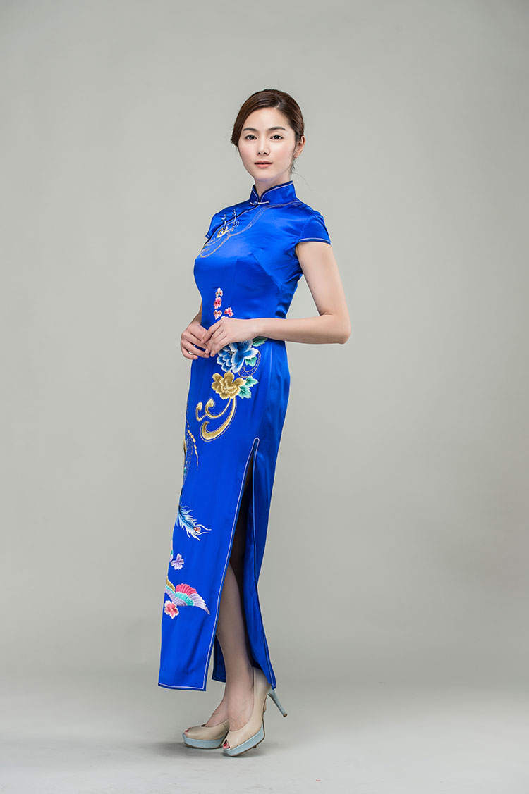 Sapphire blue silk cheongsam with golden phoenix Sapphire blue silk cheongsam with golden phoenix