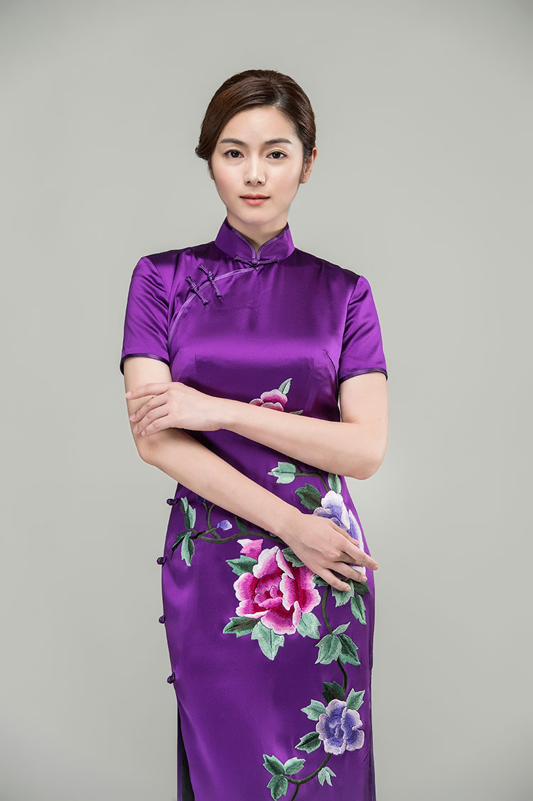 Purple silk with peonies embroidery cheongsam dress