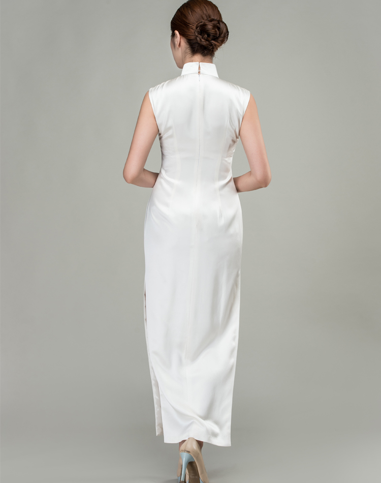 White cheongsam dress with colorful butterflies embroidery White cheongsam dress with colorful butterflies embroidery