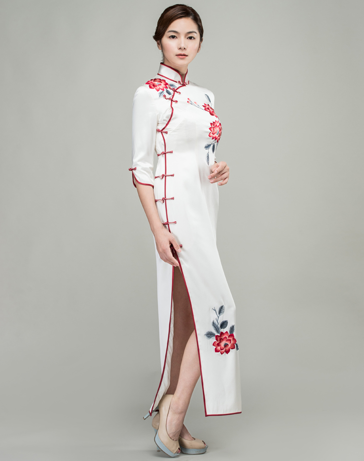 White long cheongsam dress with red floral embroidery 