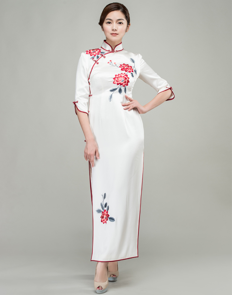 White long cheongsam dress with red floral embroidery White long cheongsam dress with red floral embroidery