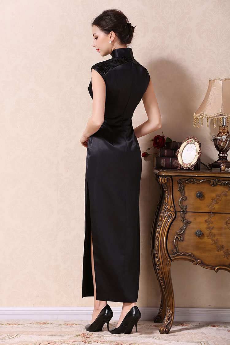 Black silk long cheongsam dress