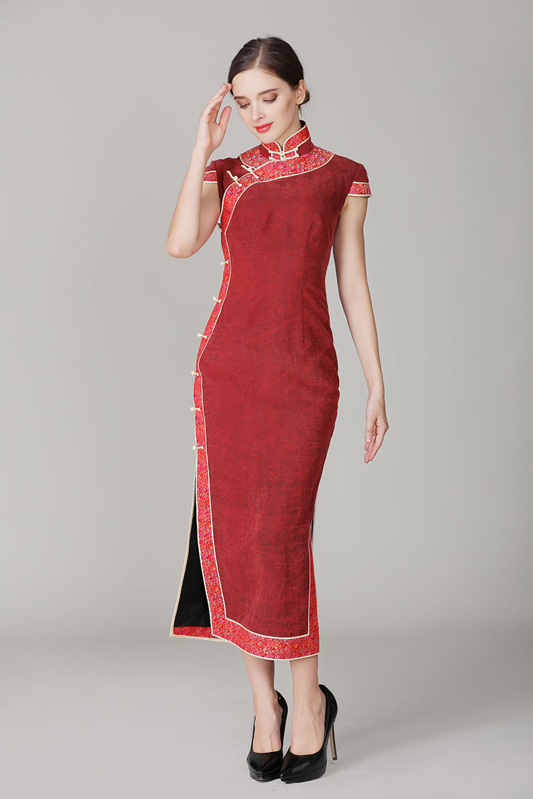 Jagged red Buttercup silk qipao dress Jagged red Buttercup silk qipao dress