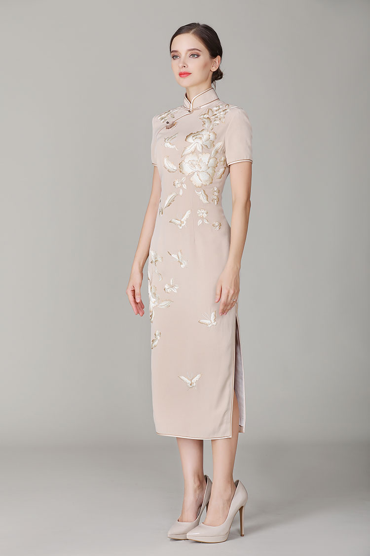 Champagne cheongsam dress with embroidery
