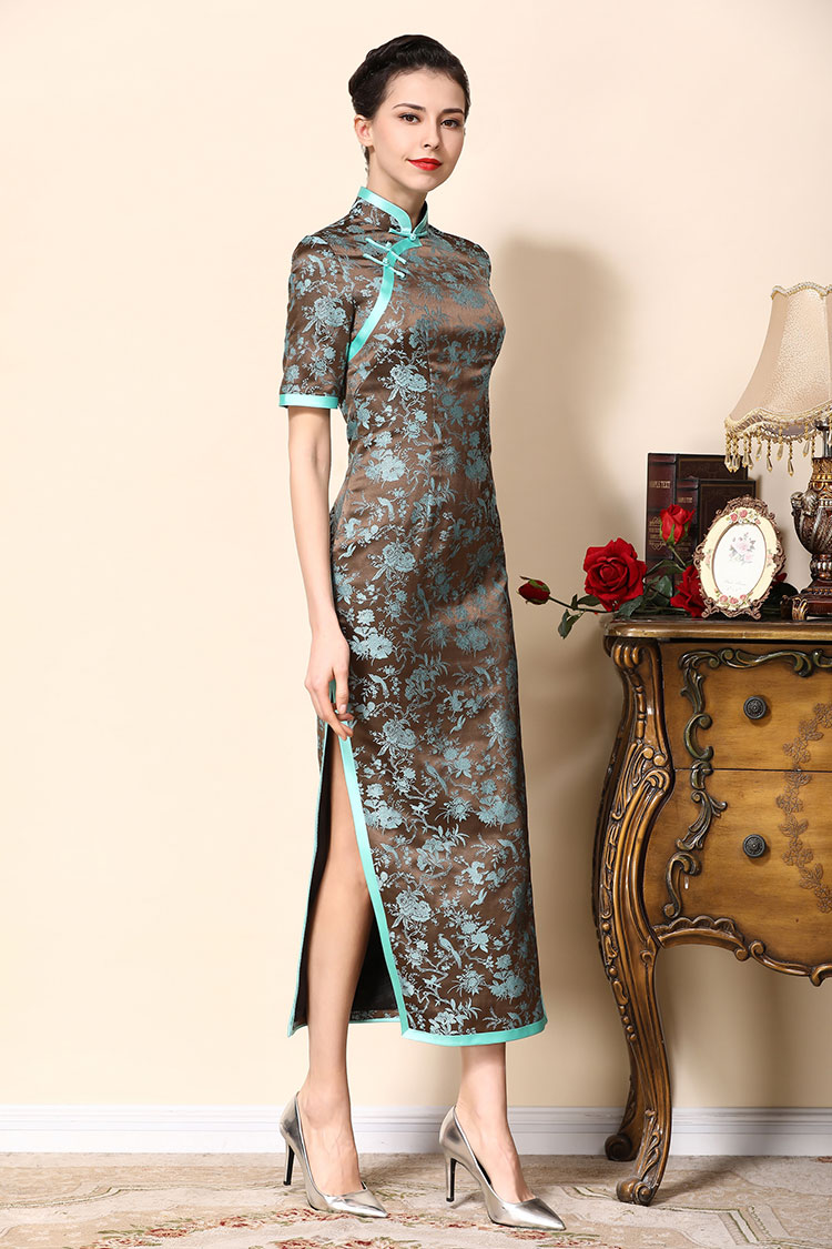 Brown cheongsam dress with blue wide edge