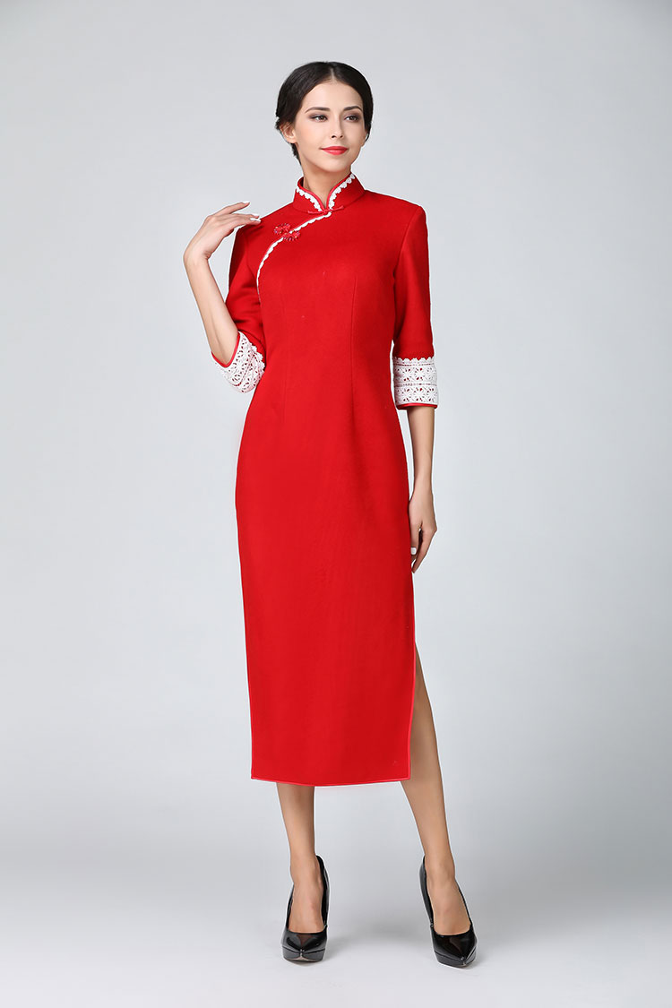 Red wool improve cheongsam with white lace piping