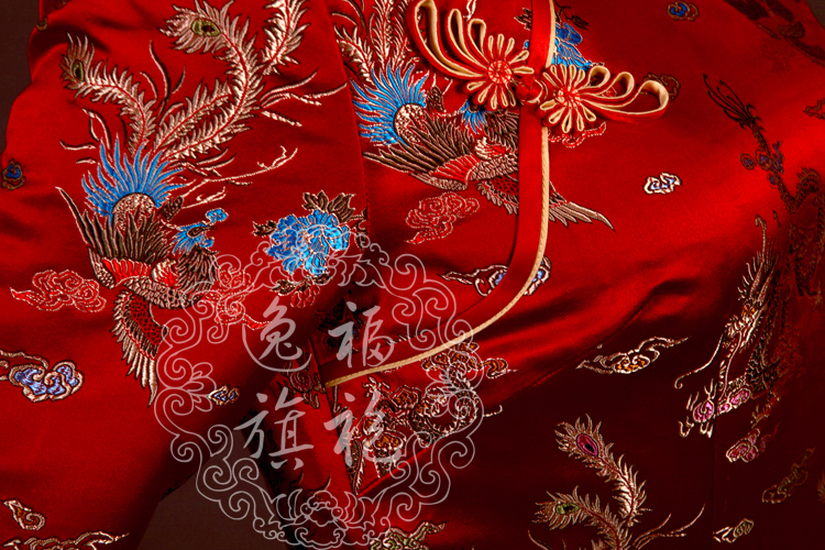 Red Cheongsam dress with long sleeves