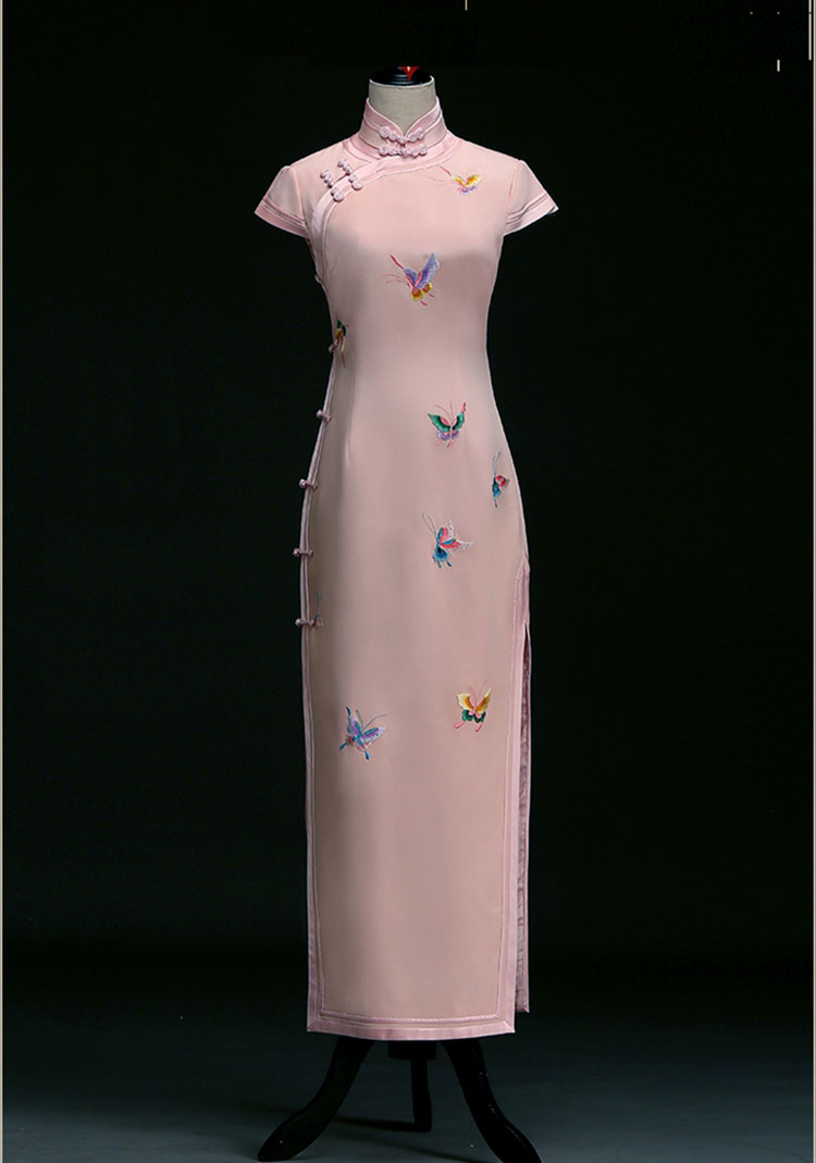 Pink traditional qipao dress with butterflies embroidery