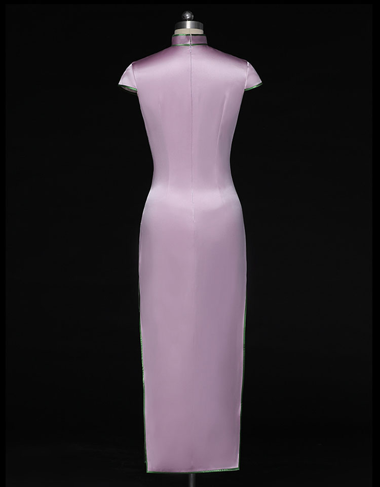 Light purple dress with magnolia embroidery Light purple dress with magnolia embroidery