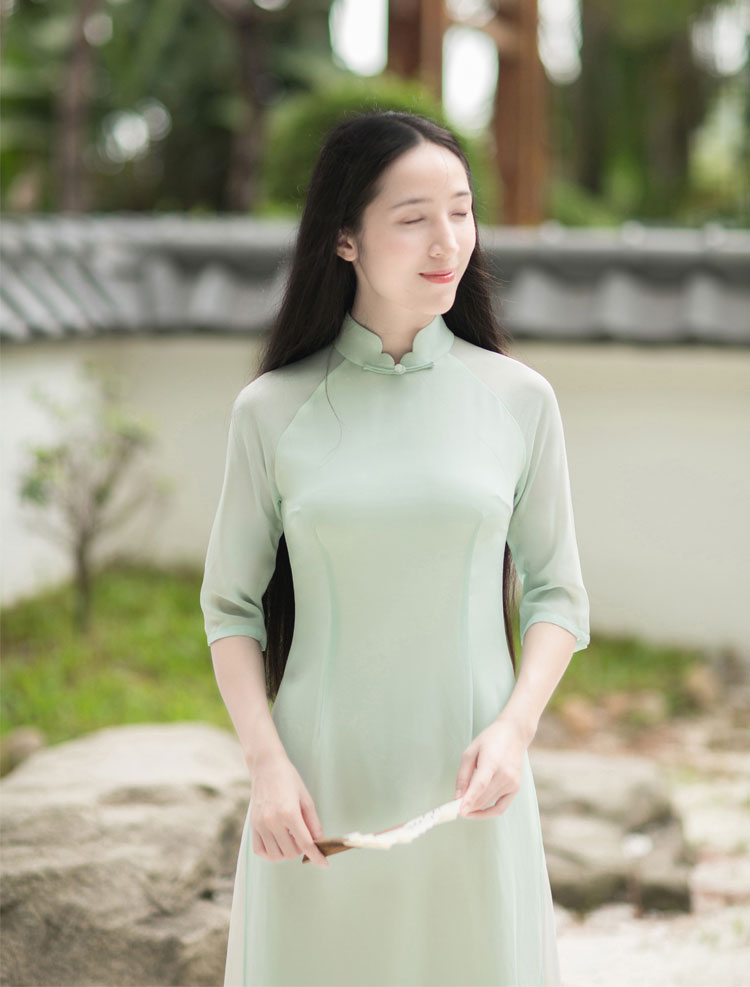 Baby-green long chinese tea dress