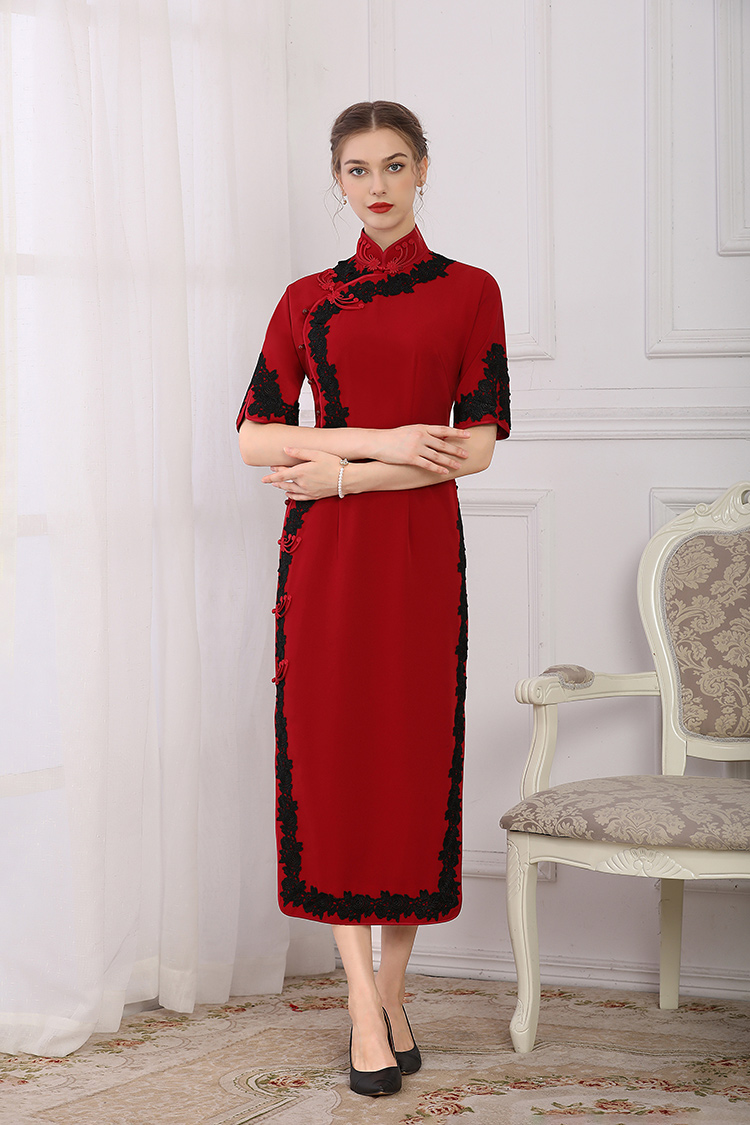 Wine red cheongsam with wide black piping